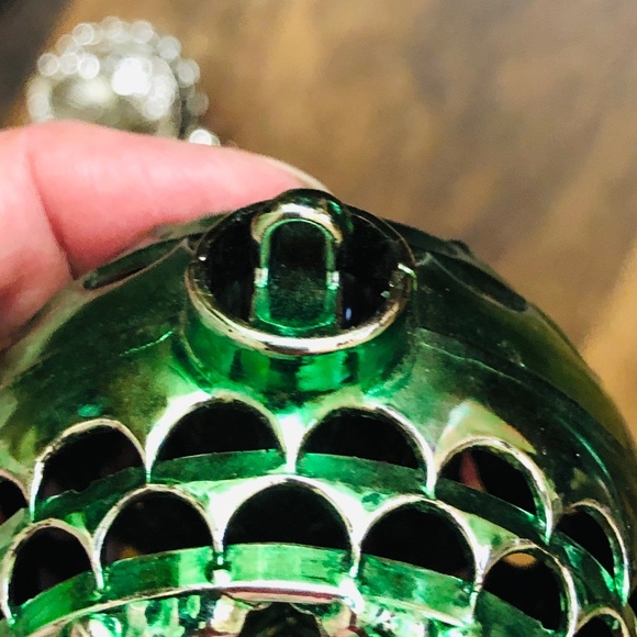 🎄SALE Set of 3 Vintage Mid Century Ornaments, 2-sided indent, decorative cutouts - Picture 8 of 11